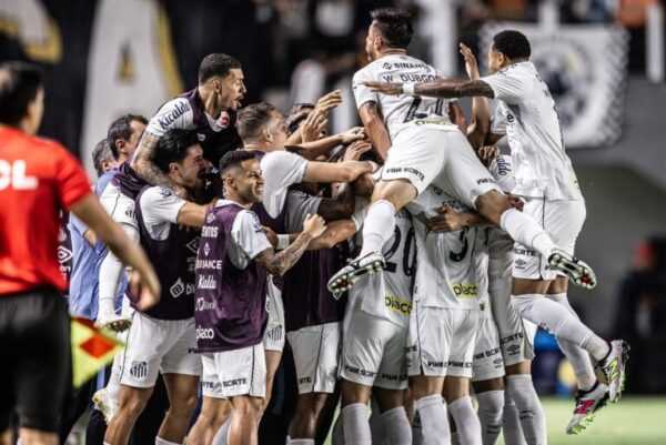 fim-de-semana-pode-confirmar-acesso-do-santos-a-serie-a.-veja-cenarios