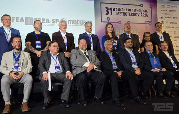 comunidade-metroferroviaria-se-reune-para-celebrar-e-debater-o-futuro