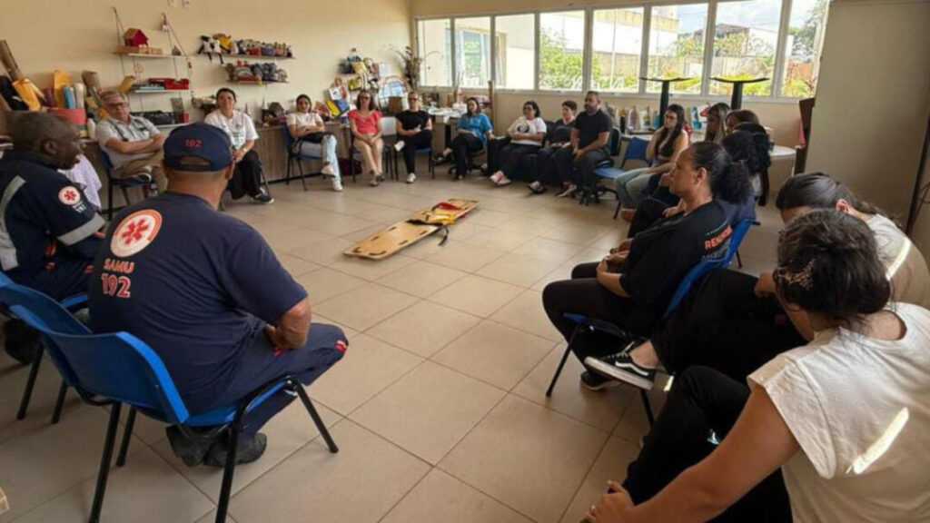 samu-de-sumare-promove-treinamento-sobre-urgencias-psiquiatricas-para-equipe-do-caps-ad