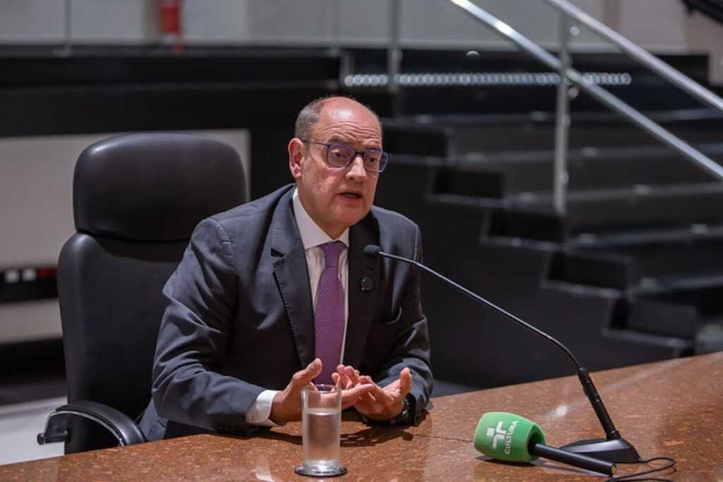 governador-do-rio-busca-fazenda-para-rever-divida-com-juros-menores