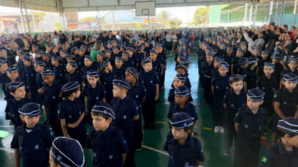 Mais de 600 alunos de escolas cívico-militares vão fazer parte de desfile em Sumaré mais-de-600-alunos-de-escolas-civico-militares-vao-participar-de-desfile-em-sumare